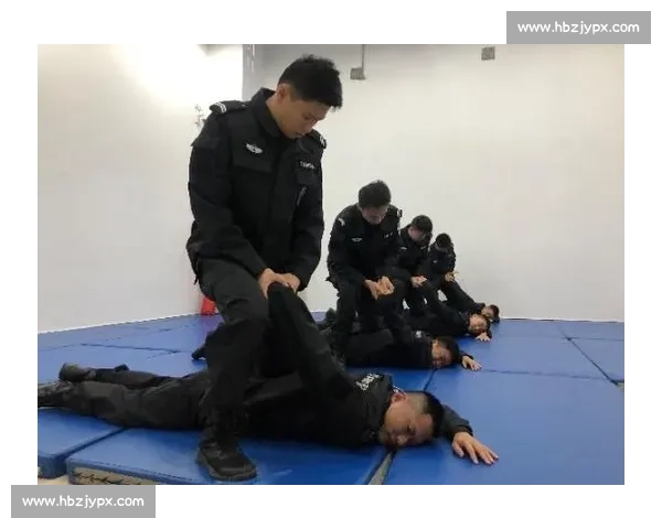 擒拿比赛中的技术应用与战术发展分析探索